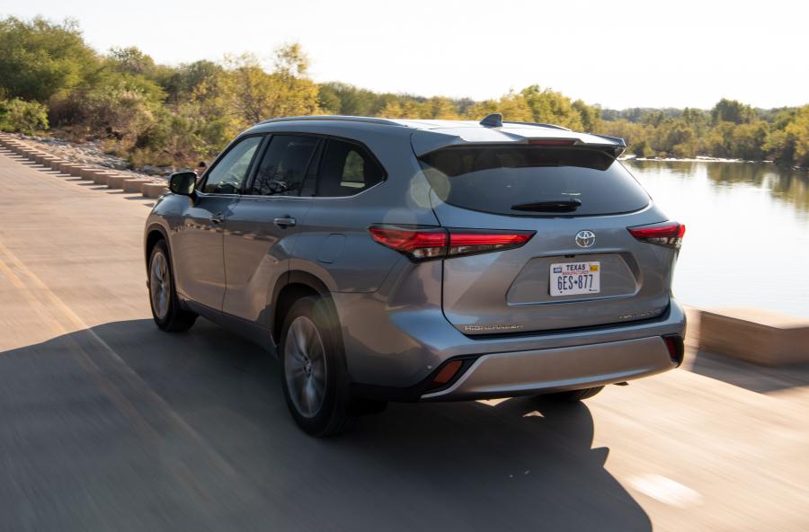 Toyota Highlander Platinum AWD 2019 года  (NA) (фото 15 из 41)